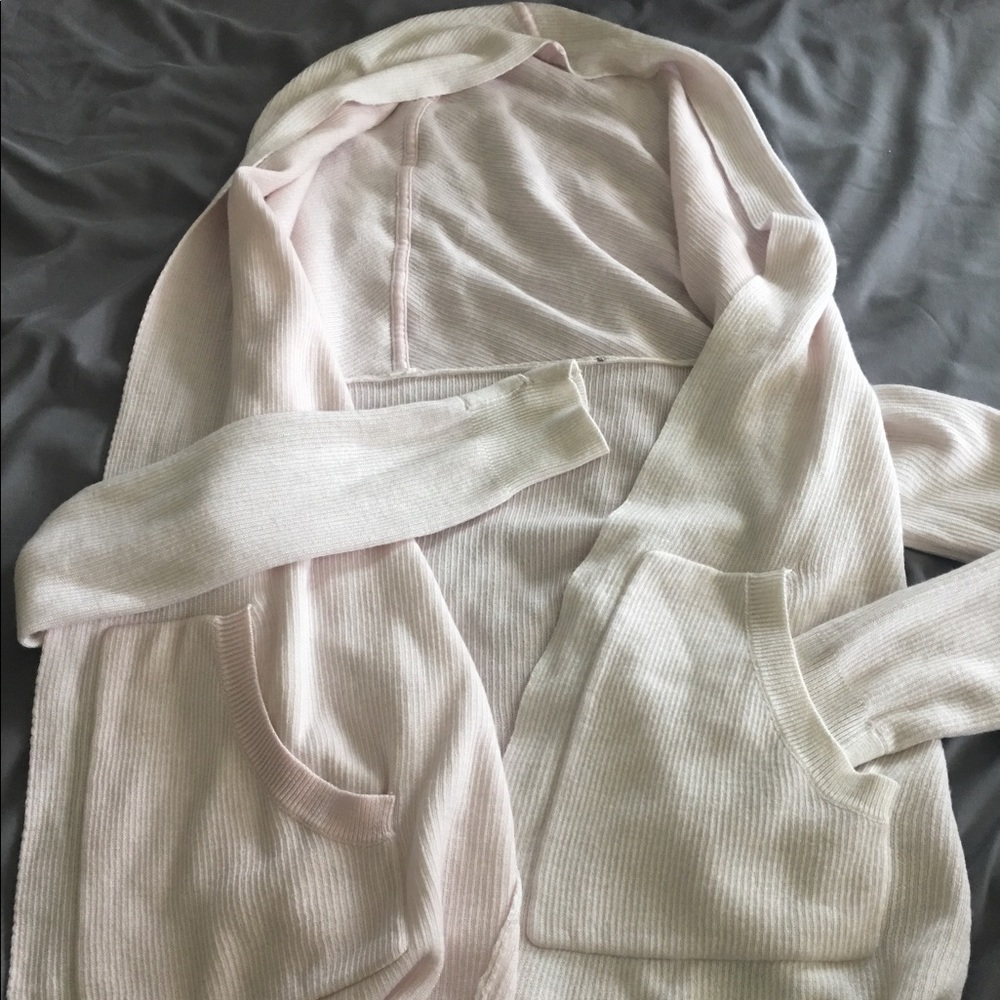 ❌SOLD❌ Lululemon Cabin Yogi Wrap