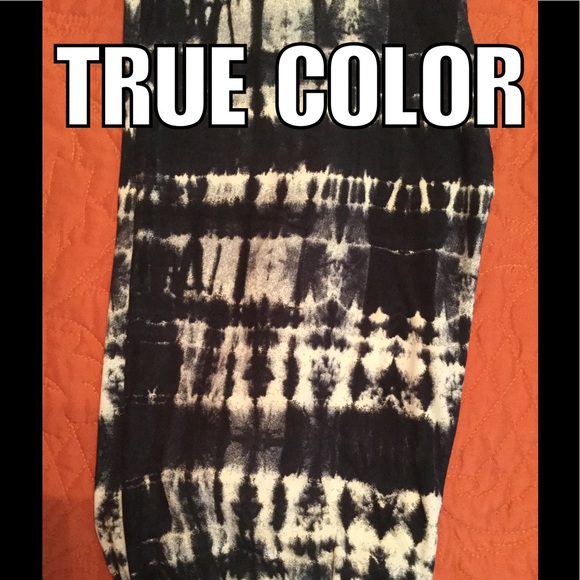 Tie-Dye Leggings in Very Dark Grey/Navy. One size. - Picture 2 of 3