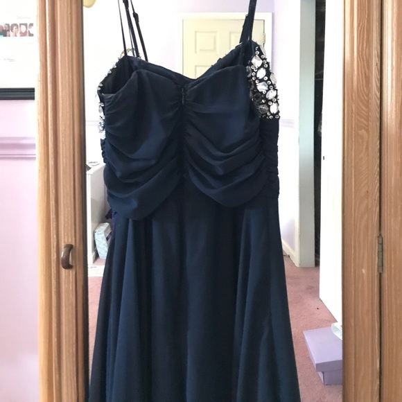 Prom dress - Picture 4 of 6