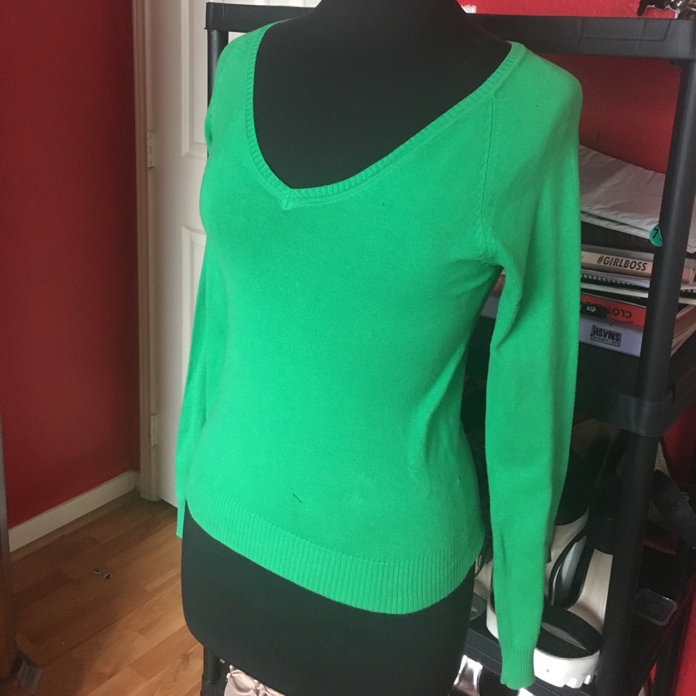 Zara light V Neck Sweater