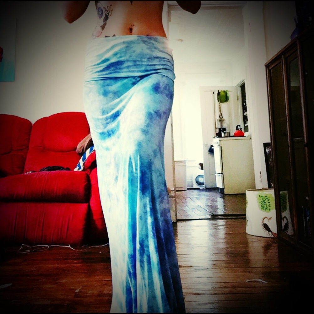 Billabong blue boho skirt