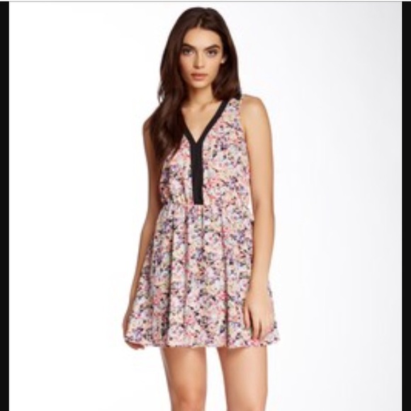 LUSH Floral Print Dress - Picture 2 of 6