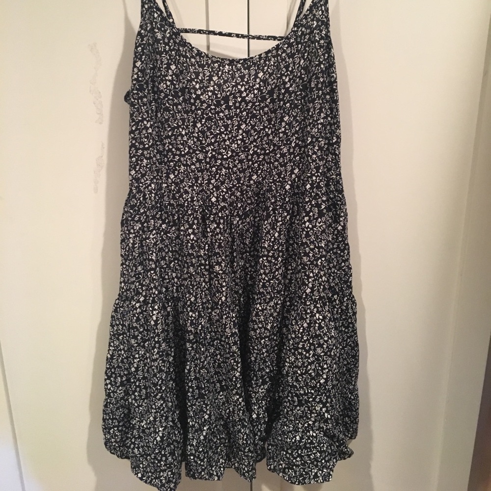 Floral shift dress