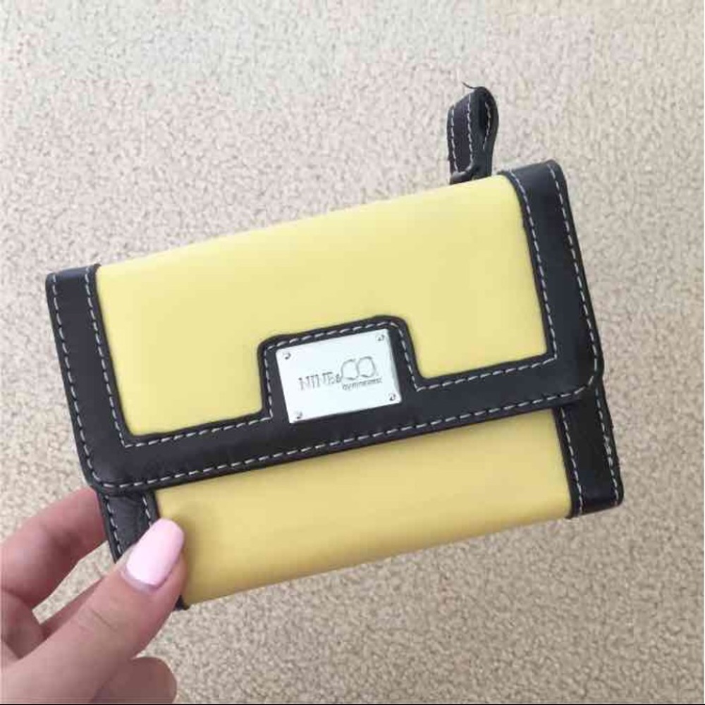 Nine&Co. Wallet