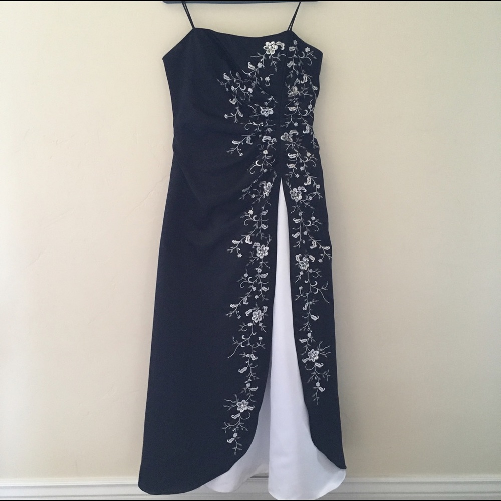 Embroidered Floral Formal Dress