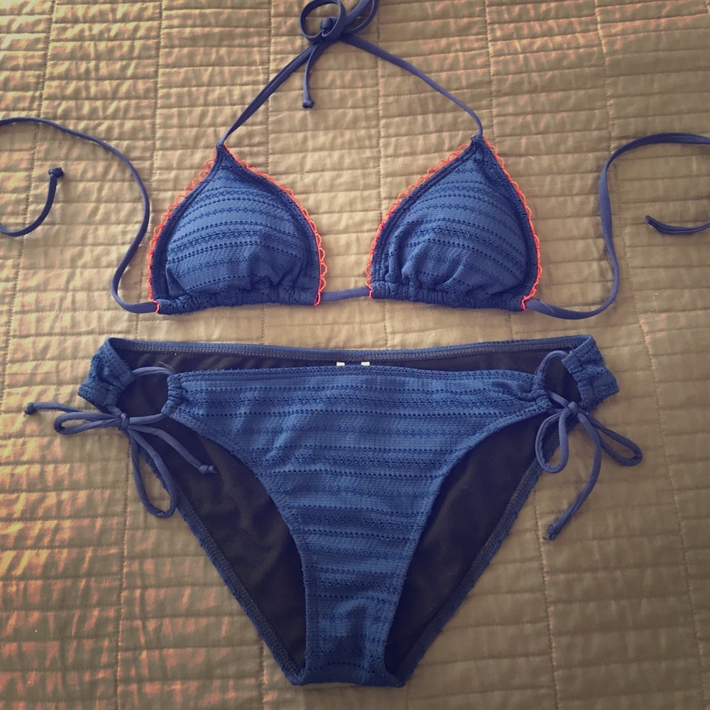 Splendid crochet string bikini