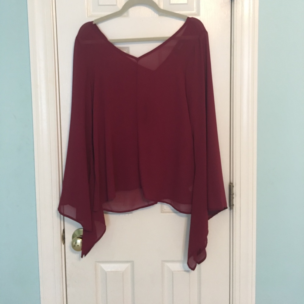burgandy flowy sleeve long sleeve shirt
