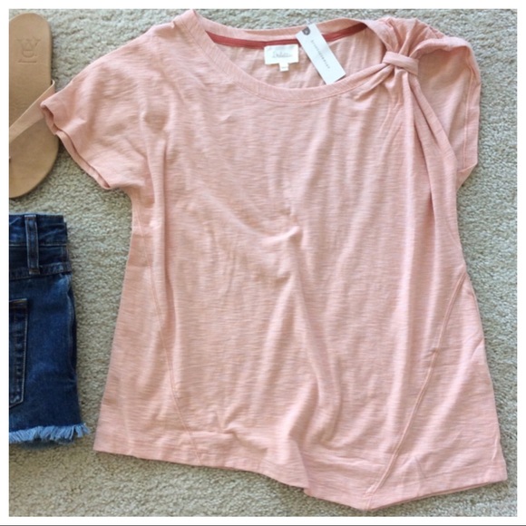 {Anthropologie} Margot Gathered Top - Picture 3 of 4