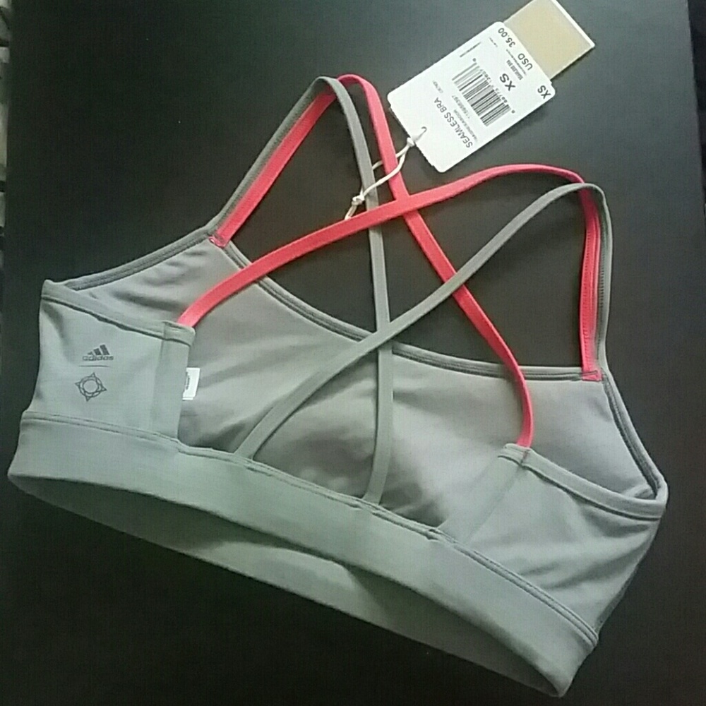 NWT Adidas wanderflex cross-back bra