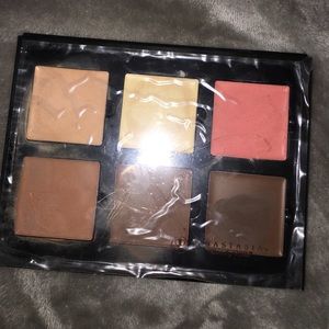 Anastasia Beverly Hills Contour Cream ❗️