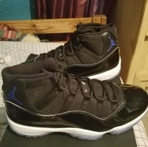 Retro 11 Space Jams