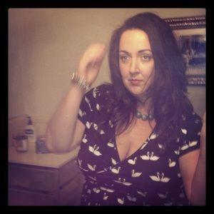 Meet your Posher, Adrienne