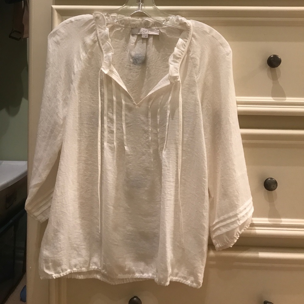 Flowy white top