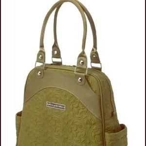 A petunia pickle bottom baby bag