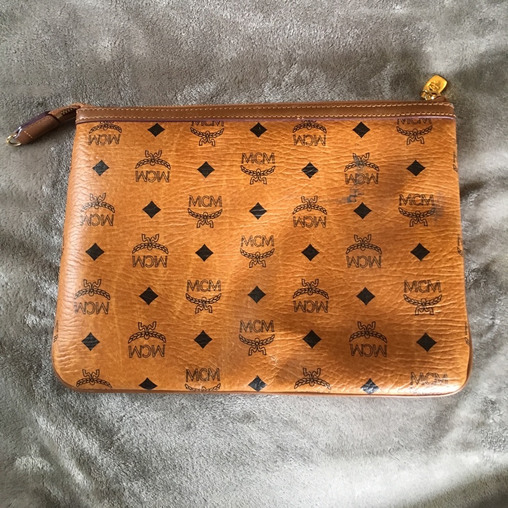 Authentic Mcm Clutch Pouch ❣