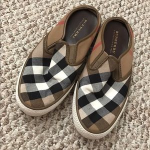Burberry nova check sneakers 39
