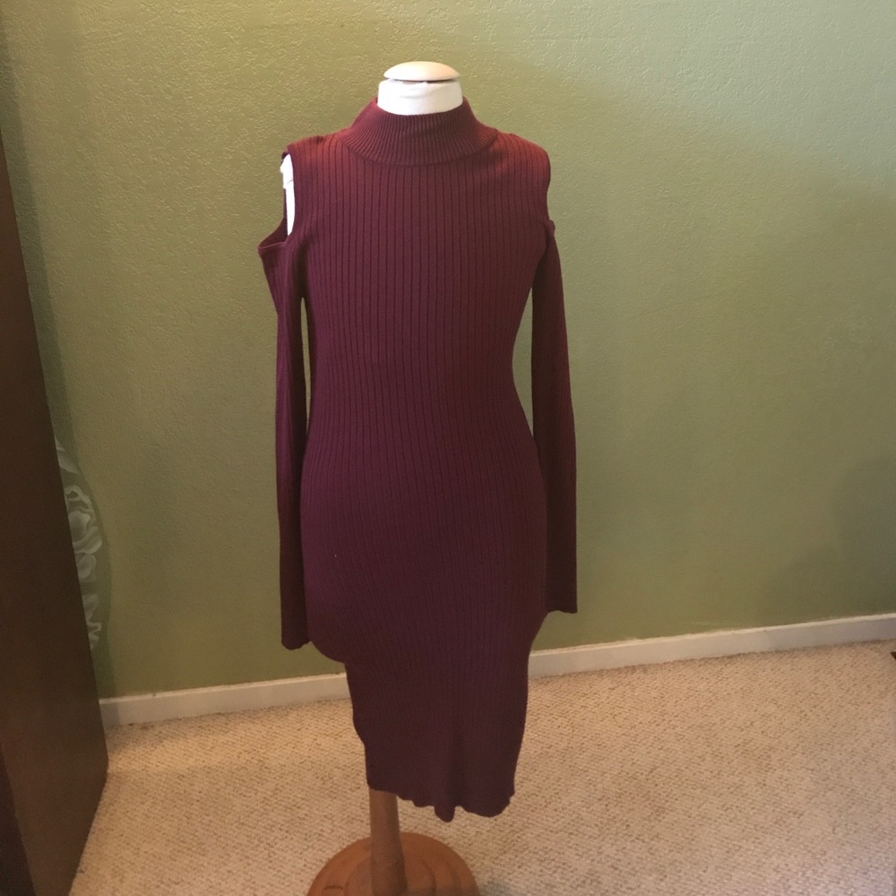 NWT Cold Shoulder High-Neck Long Sleeve Dress