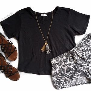 Zara V-Neck Crop Tee Zara V-Neck Crop Tee