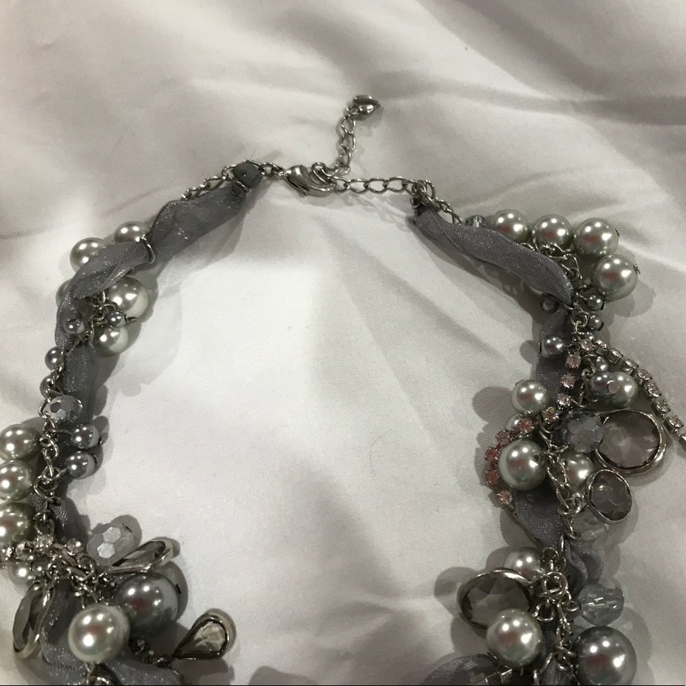 Statement Necklace-NWOT - Picture 2 of 4