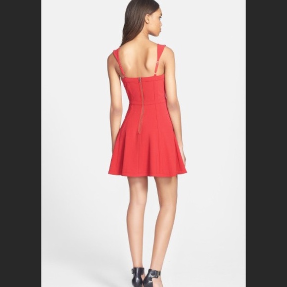 NWOT BCBGMaxAzria Red Dress as Worn by TV Stars - Picture 7 of 9