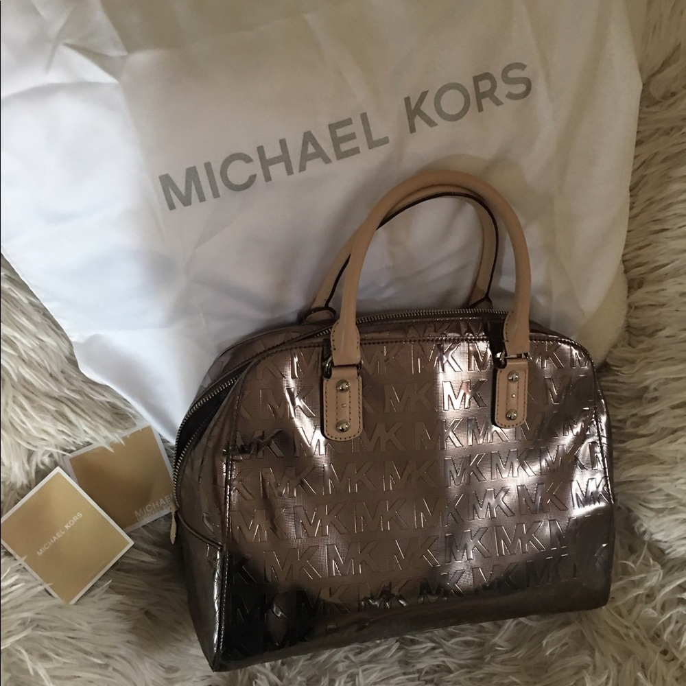 Gorgeous Michael Kors bag