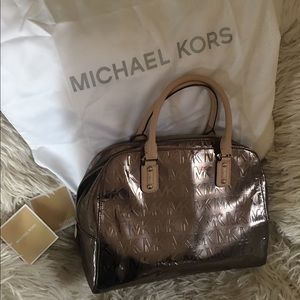 Gorgeous Michael Kors bag