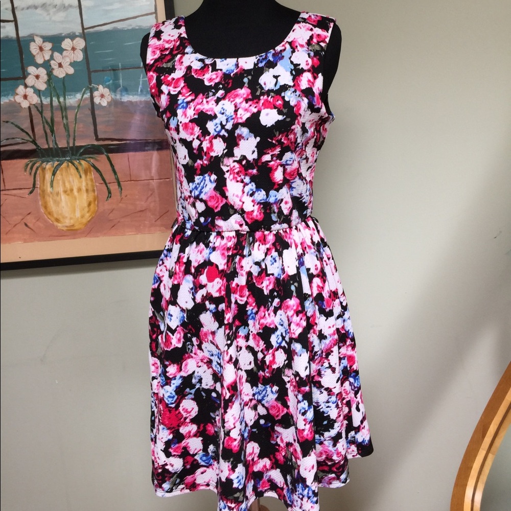 Floral Print Summer Dress, size S