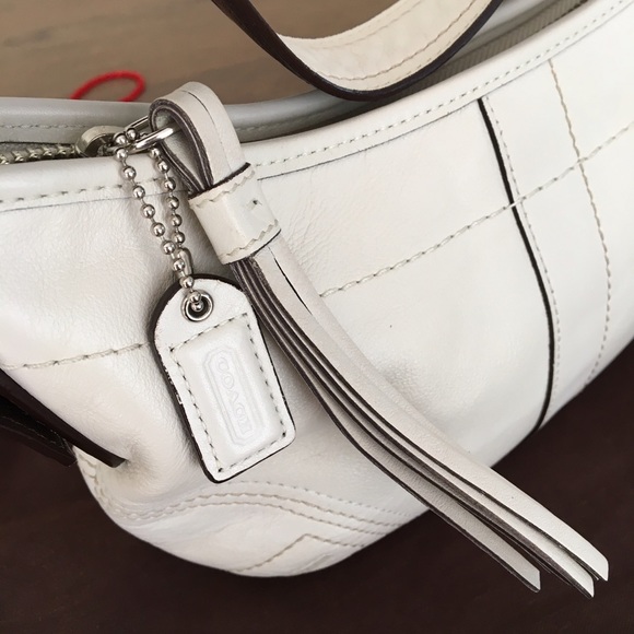 EUC Coach Leather Handbag - Picture 2 of 5