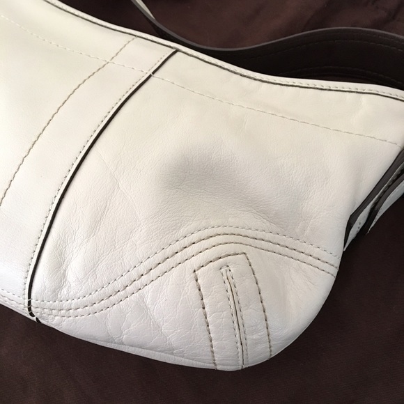 EUC Coach Leather Handbag - Picture 5 of 5