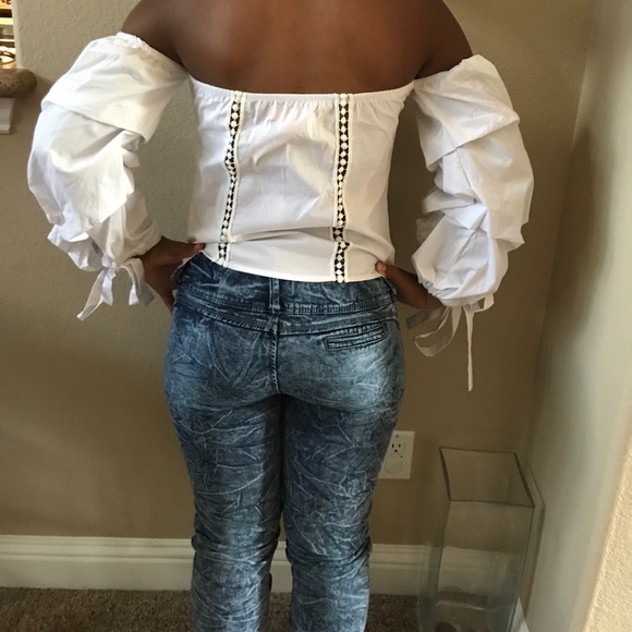 SOLD OUT - Picture 4 of 5