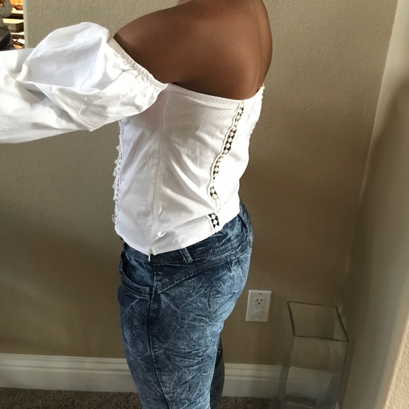 SOLD OUT - Picture 5 of 5