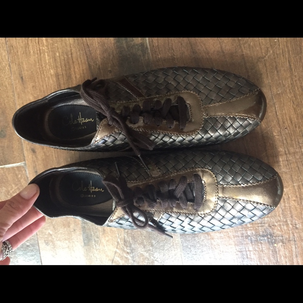 Cole Haan classy walking shoes