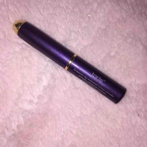 Tarte 12 hr creaseless concealer!