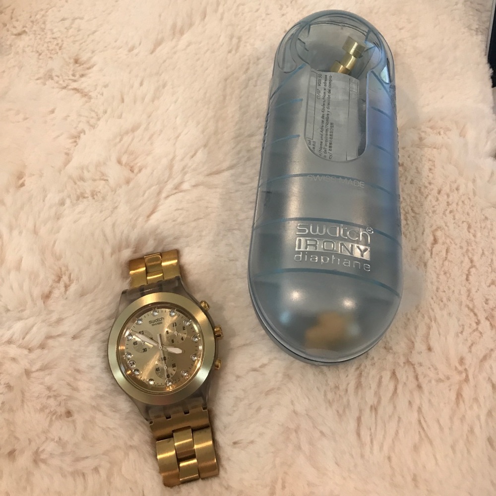 Gold Swatch.