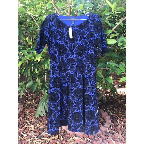 Lands’ End Velvet Floral Holiday Dress - Picture 3 of 3