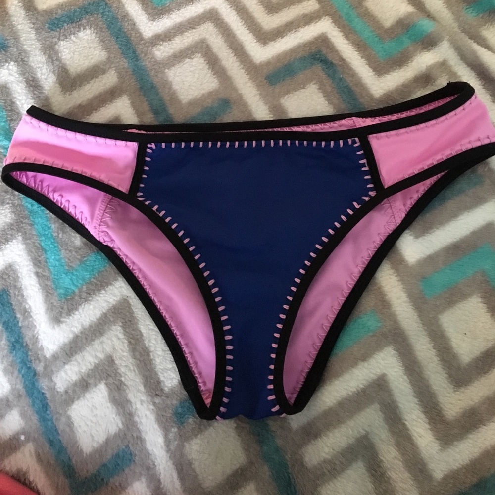 victoria secret bathing suit bottoms