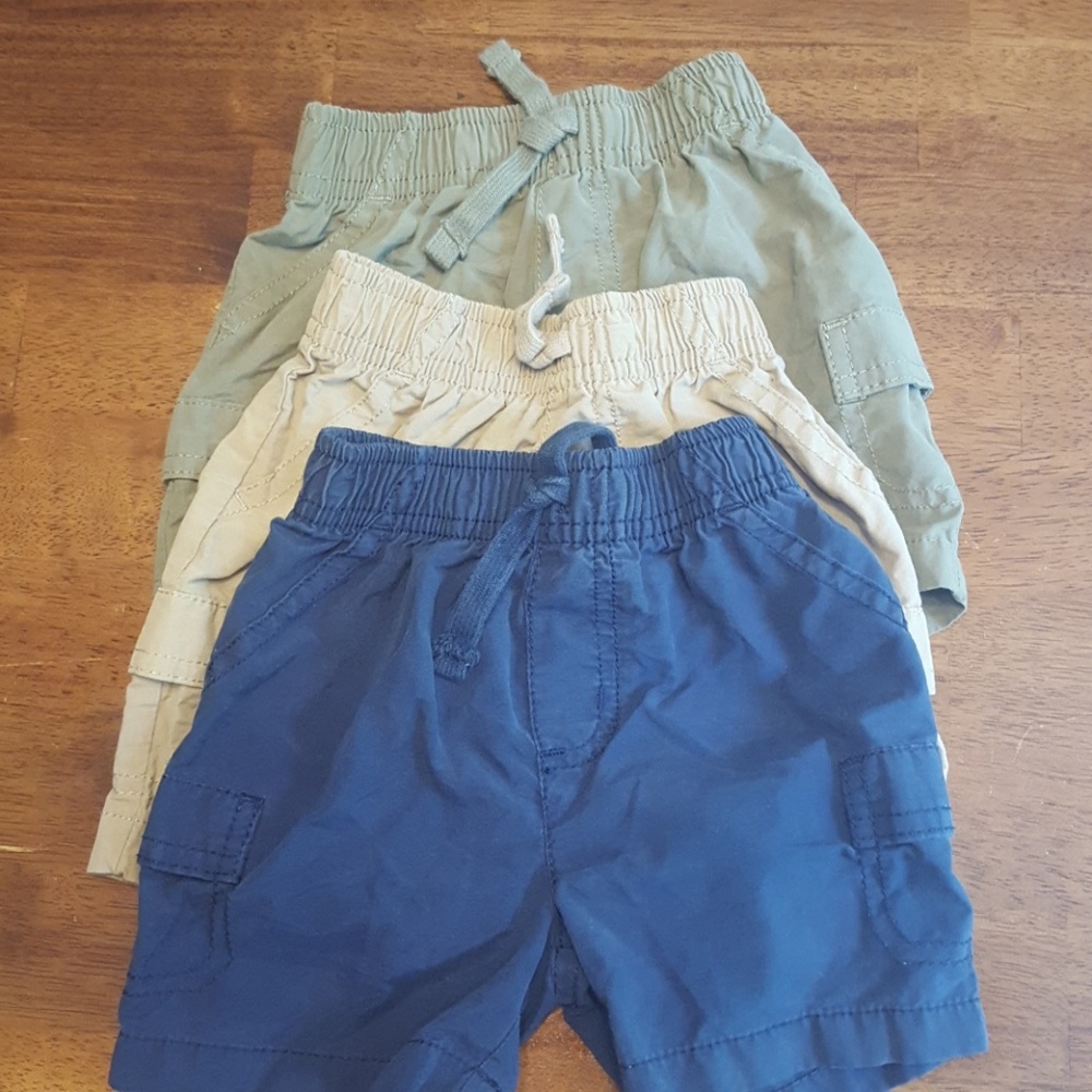 3 Shorts Bundle - Nice light material