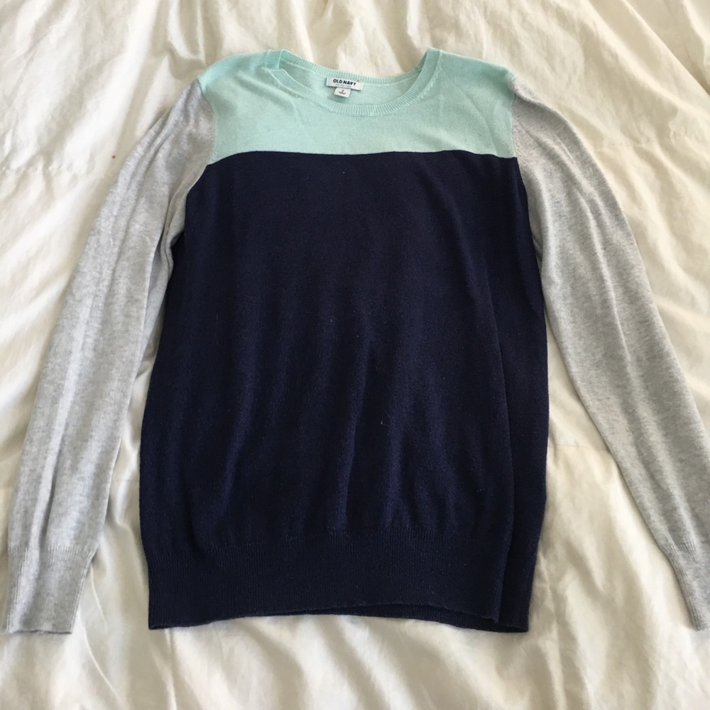 Old Navy sweater