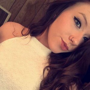 Meet your Posher, Kara