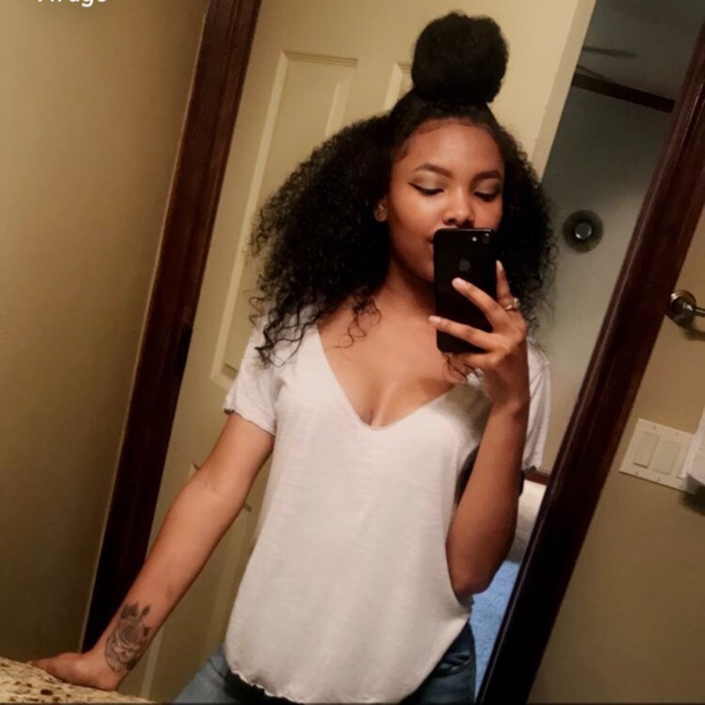 Meet your Posher, Malayah