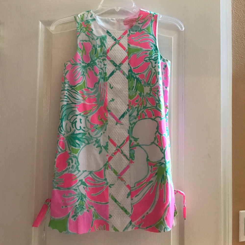 Lilly Pulitzer Girls Size 10 100% cotton Paid $100