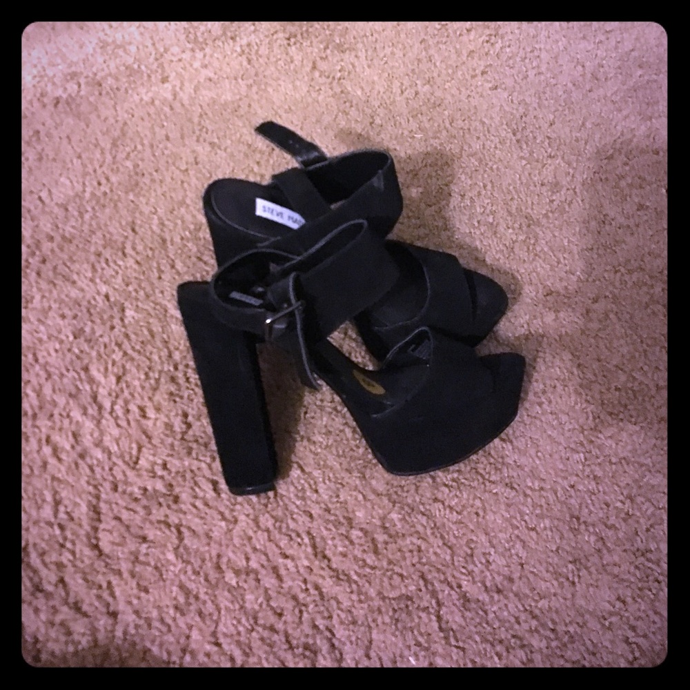 Never before worn Steve Madden heels