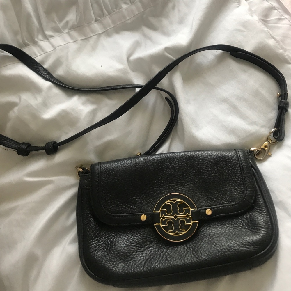 small, authentic "Amanda" cross body bag.