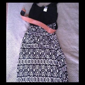 Rue 21 Aztec maxi M