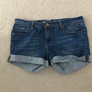 VIGOSS- Nordstrom shorts! Very comfortable. Size30