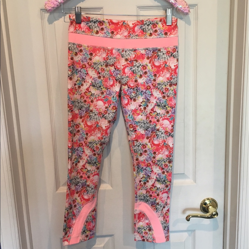 Lululemon run inspire pink floral leggings 4