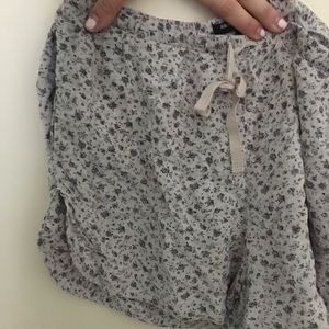 Brandy Melville Patterned Flowy Short