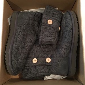 UGG Australia Grey Woven Leland Boot