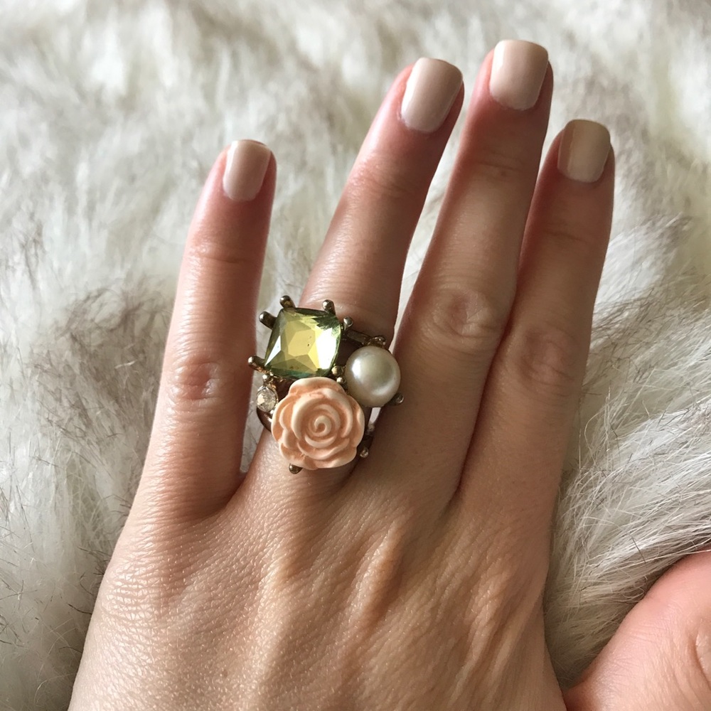 Gorgeous ring!