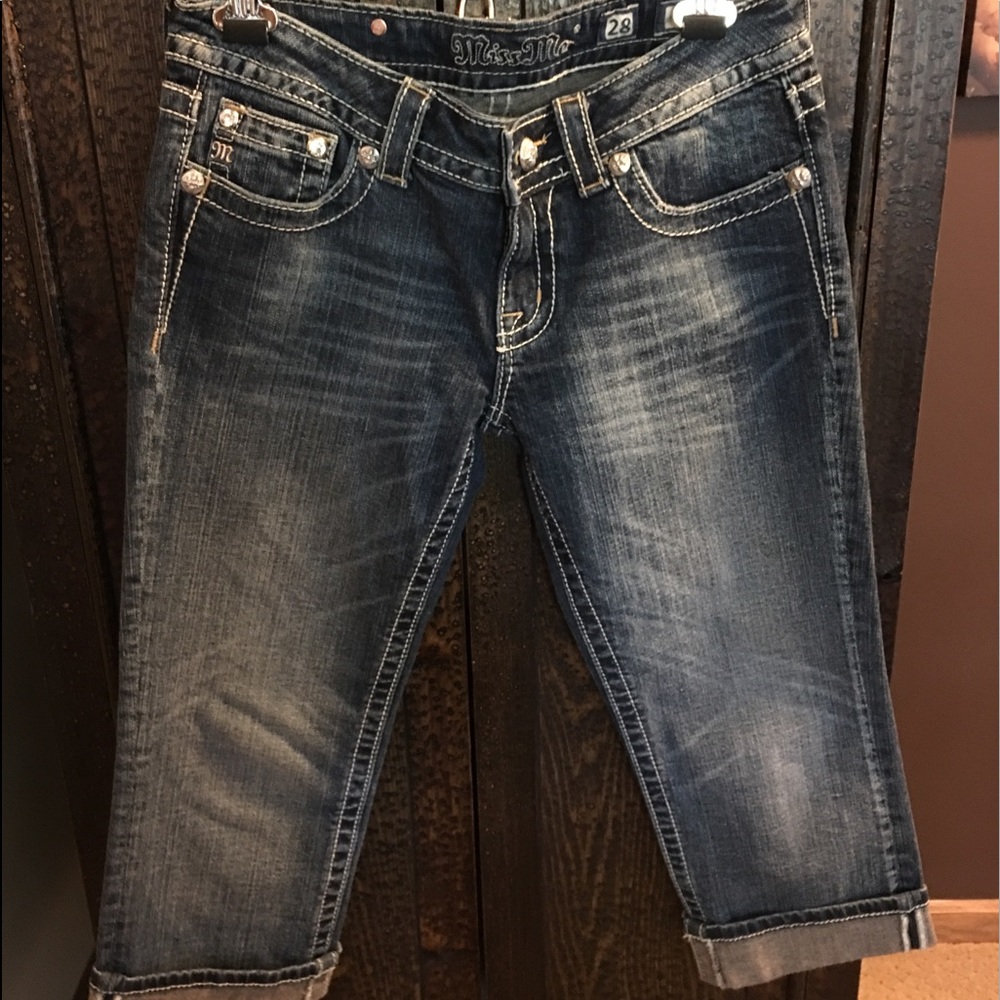 Miss Me Capri Jeans